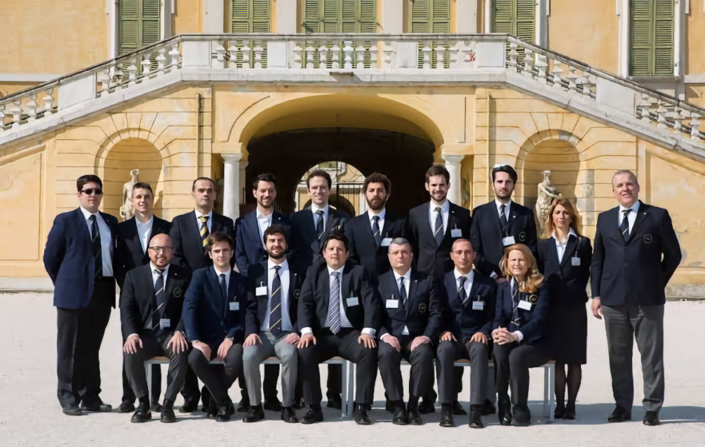 il team dei docenti AIS in ALMA